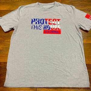 Under Armour heatgear loose Gray Graphic T-Shirt medium protect this house